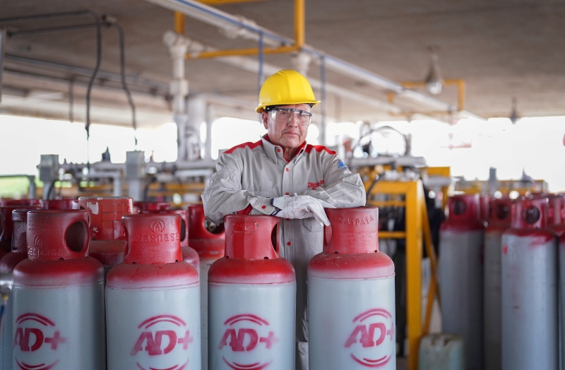 Trabajador de tanques estacionarios